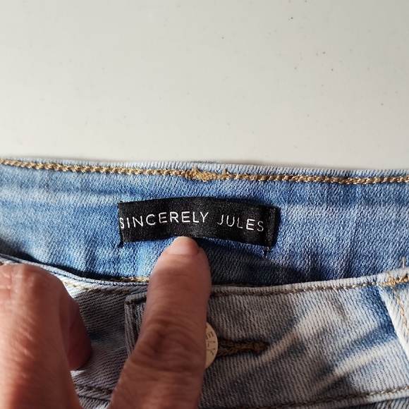 Sincerely Jules Trendy Light Blue Denim Shorts - Picture 2 of 8